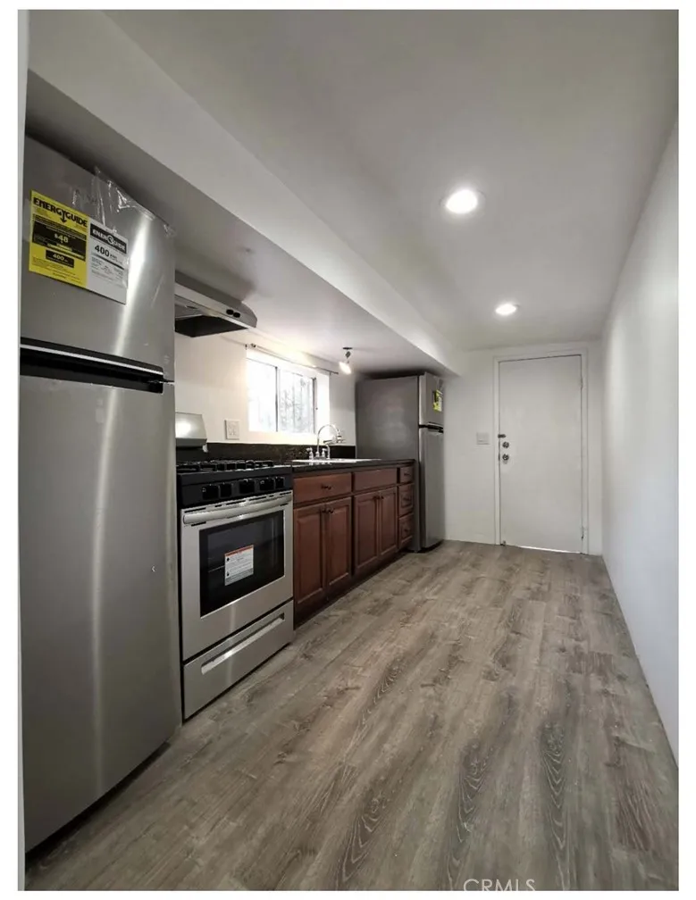 1420 W 22nd Street, Los Angeles, California 90007 home-pic-5